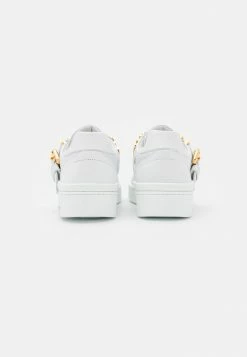 MOSCHINO Trainers - Bianco -MOSCHINO SHOP 02b719c248a14ff28eae7183b2d4dc17