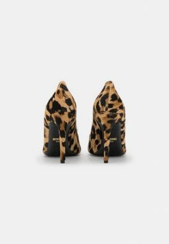 MOSCHINO Classic Heels - Beige 10 MOSCHINO Classic Heels - Beige -MOSCHINO SHOP 0b2603e5558e4700b09bd34791878fa4