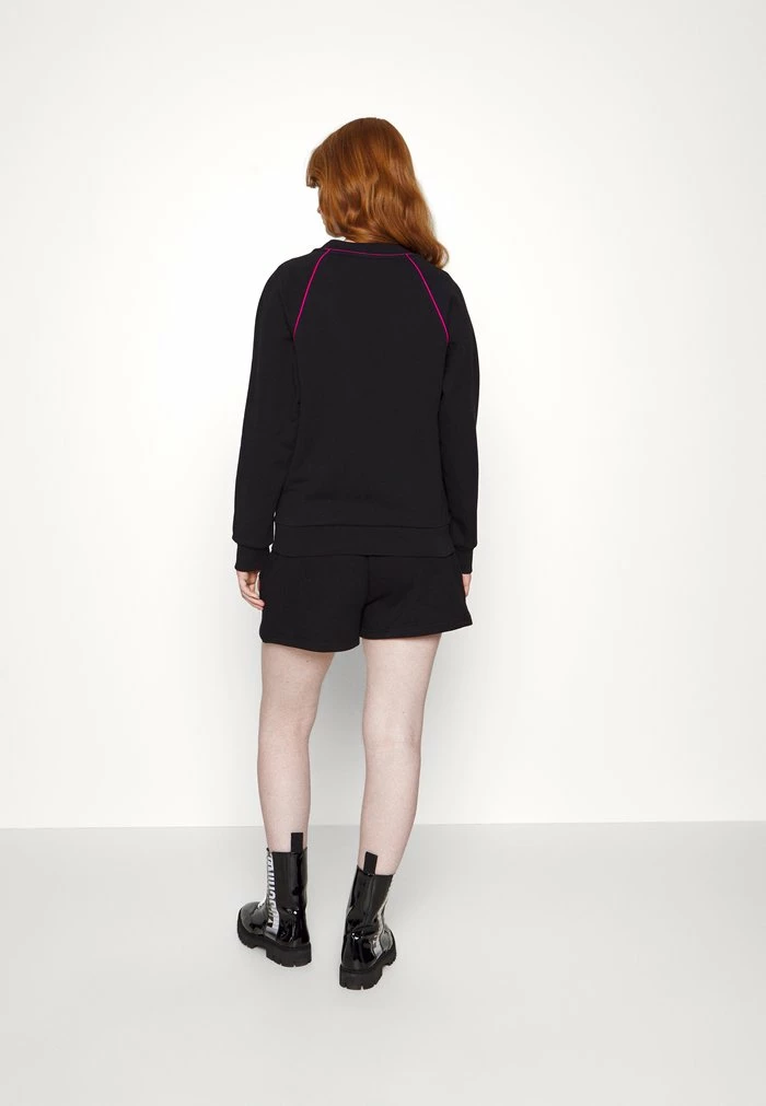 MOSCHINO EMBROIDERED SEASONAL - Sweatshirt - Black 5 MOSCHINO EMBROIDERED SEASONAL - Sweatshirt - Black - Image 5