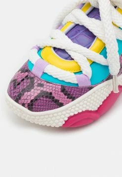 MOSCHINO Trainers - Fantasy Color -MOSCHINO SHOP 1029a9bf1f344339a3b276f23e03565a