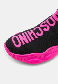 MOSCHINO TEDDY SOLE MAXI LOGO PRINT - High-top Trainers - Black -MOSCHINO SHOP 115c080b02b141ce9a7914476a4f3aff