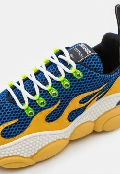 MOSCHINO Trainers - Fantasy Color -MOSCHINO SHOP 1508e3a14ee4417dad4f2a4202f12f00