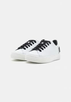 Alternative view of MOSCHINO UNISEX - Trainers - White