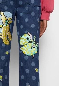 MOSCHINO ANIMAL PATCHES - Slim Fit Jeans - Blue Denim 13 MOSCHINO ANIMAL PATCHES - Slim Fit Jeans - Blue Denim -MOSCHINO SHOP 1aa9f112eaae4e34995ef0870ff27d9f
