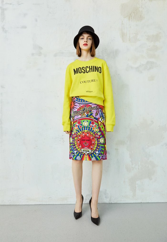 MOSCHINO INSTITUTIONAL LOGOS - Sweatshirt - Fantasy Yellow 1 MOSCHINO INSTITUTIONAL LOGOS - Sweatshirt - Fantasy Yellow