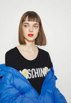 MOSCHINO ALL OVER EGG - Basic T-shirt - Fantasy Black -MOSCHINO SHOP 2761c80a49474f9ca67c88ec48a93090