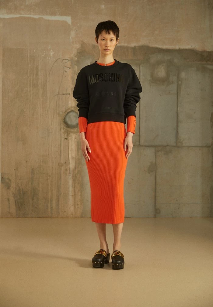 MOSCHINO VINYL COUTURE MILANO - Sweatshirt - Fantasy Black 1 MOSCHINO VINYL COUTURE MILANO - Sweatshirt - Fantasy Black