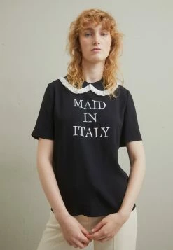 MOSCHINO BLOUSE - Print T-shirt - Fantasy Black -MOSCHINO SHOP 2f279b8f7f324e5b9f187239ee112a51