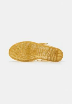 MOSCHINO Sandals - Oro -MOSCHINO SHOP 2ff3121a57bb4f2d95f64696ca922027