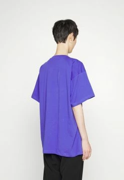 MOSCHINO DOUBLE QUESTION MARK - Print T-shirt - Blue -MOSCHINO SHOP 3ed73c442f284b06ab17388123cbac44