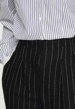 MOSCHINO TROUSERS - Trousers - Fantasy Black -MOSCHINO SHOP 3f199981182f4d2697e304dc4835e072