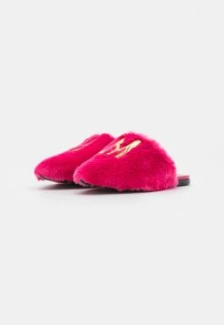 MOSCHINO Mules - Fuxia -MOSCHINO SHOP 4851e7de85c14d5ab32b2bb522d41da8