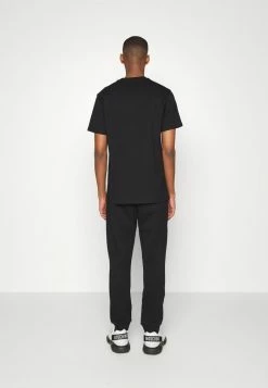 MOSCHINO UNISEX - Print T-shirt - Fantasy Black -MOSCHINO SHOP 498d7d844cba41cb9bc8e563f61fc1c1