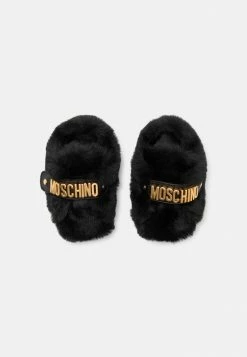 MOSCHINO NEWBORN LETTERING LOGO - First Shoes - Black -MOSCHINO SHOP 4a90445fef7f46bc98f4b6c403aa0383