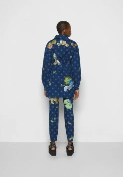 MOSCHINO ANIMAL PATCHES - Denim Dress - Blue Denim 10 MOSCHINO ANIMAL PATCHES - Denim Dress - Blue Denim -MOSCHINO SHOP 4bdacd75e31b4e87897a4a79dd0f5d0a