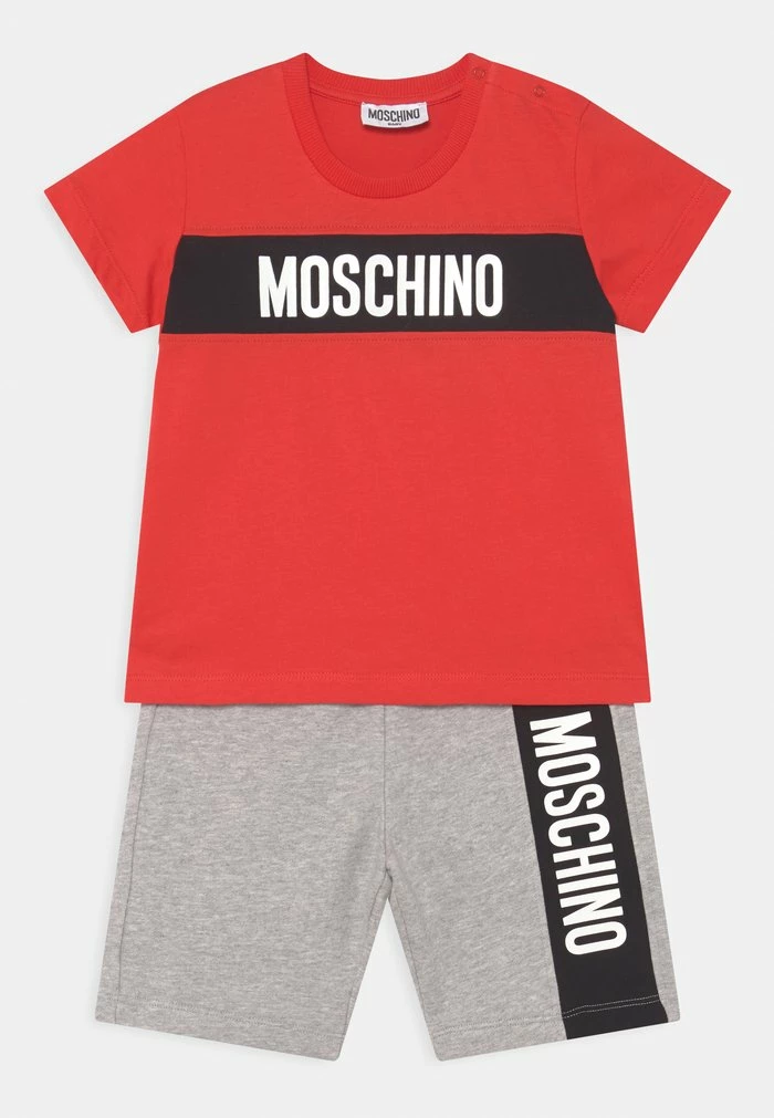MOSCHINO SET UNISEX - Shorts - Poppy Red 1 MOSCHINO SET UNISEX - Shorts - Poppy Red