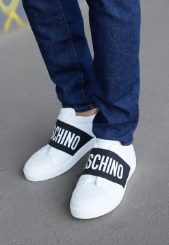 MOSCHINO Trainers - White -MOSCHINO SHOP 610b7d1406c643a795c1f10f82710112