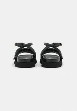 MOSCHINO Sandals - Nero -MOSCHINO SHOP 63f43ff32da34d8bb4af0b7ce6d9df8c