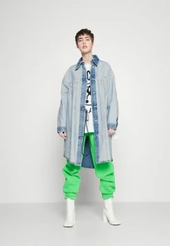 MOSCHINO INSTITUTIONAL LOGOS - Print T-shirt - White -MOSCHINO SHOP 684e0f01d25d4c6bb2c67cfea7fe6bbe