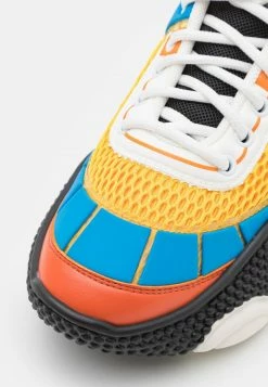 MOSCHINO Trainers - Fantasy Color 11 MOSCHINO Trainers - Fantasy Color -MOSCHINO SHOP 73cf596bbe004fc383a3286cdd5fe810