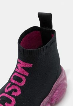 MOSCHINO High-top Trainers - Black -MOSCHINO SHOP 77b662e0e3c548bebd5dea01fb7287f0