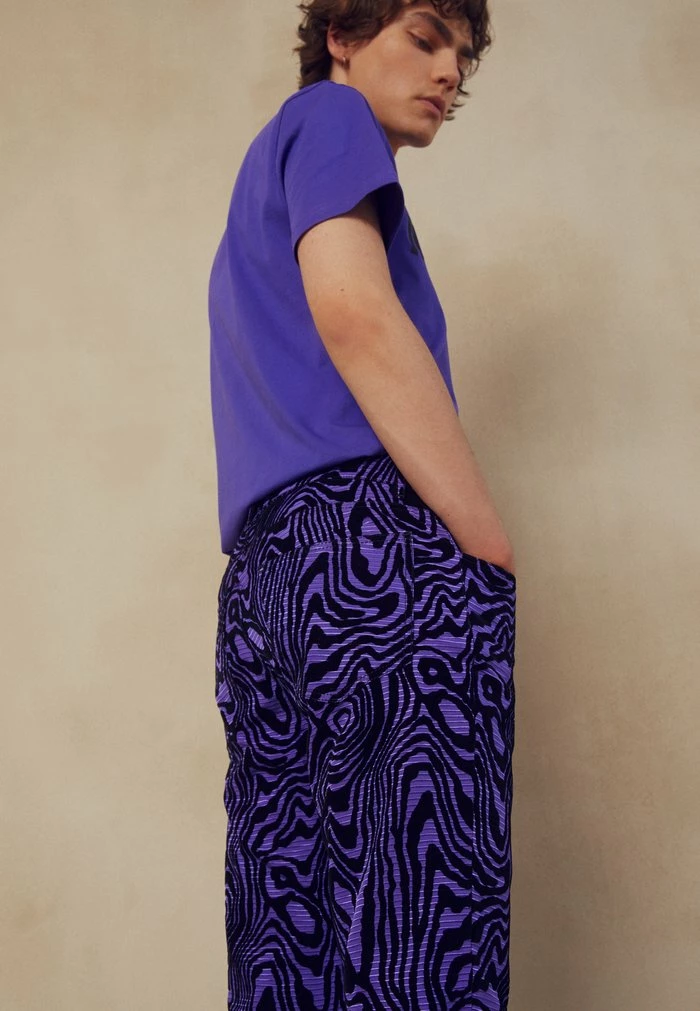 MOSCHINO TROUSERS - Trousers - Fantasy Blue 3 MOSCHINO TROUSERS - Trousers - Fantasy Blue - Image 3