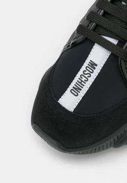 MOSCHINO Trainers - Nero -MOSCHINO SHOP 80cdfb26964b4ed8845bd32ba011e3bf