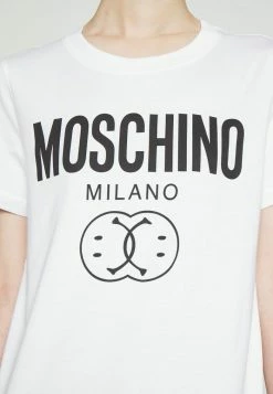 MOSCHINO DOUBLE SMILE - Print T-shirt - Fantasy White 15 MOSCHINO DOUBLE SMILE - Print T-shirt - Fantasy White -MOSCHINO SHOP 82f4c70b26e04196b35aff5eb056e409