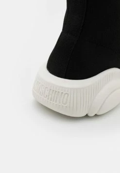 MOSCHINO High-top Trainers - Nero -MOSCHINO SHOP 856b32c6e57f477b842125f5c04e394b