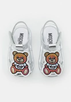 MOSCHINO UNISEX - First Shoes - Silver -MOSCHINO SHOP 8b2e3699a2ac4384bb2cbb1c2da1b0fa