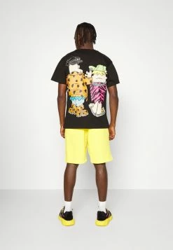 MOSCHINO UNISEX - Print T-shirt - Fantasy Black 11 MOSCHINO UNISEX - Print T-shirt - Fantasy Black -MOSCHINO SHOP 8c50c6b465dc4eebb6e4a658b644c985