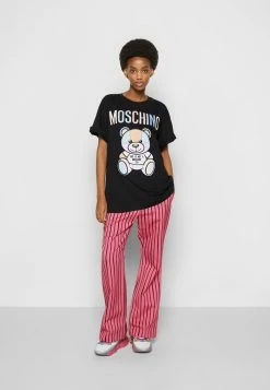 MOSCHINO TEDDY PATCHWORK - Print T-shirt - Black -MOSCHINO SHOP 98e461b625954b41ac60ea0a5786d4c0