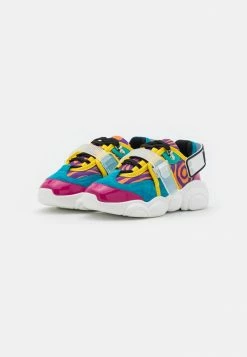 MOSCHINO Trainers - Fantasy Color -MOSCHINO SHOP 994fec40d3c442b6a40347d969981813