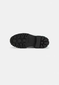 MOSCHINO Boots - Nero -MOSCHINO SHOP 9d931d0cff874951857db323c801d0a6