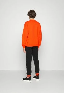 MOSCHINO Sweatshirt - Red 11 MOSCHINO Sweatshirt - Red -MOSCHINO SHOP 9f4d4b8fd7ec4ea99602fe4c3278fbfb