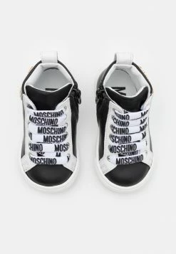 MOSCHINO MID SOLE LACE TEDDY BEAR PATCH - High-top Trainers - Black/white -MOSCHINO SHOP a18c1d7147804a4a8432414b0b0869ae
