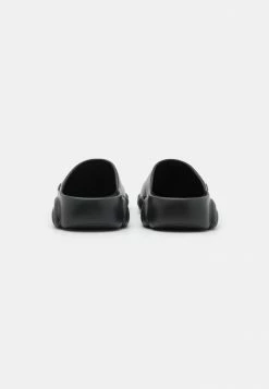 MOSCHINO Clogs - Nero -MOSCHINO SHOP a6281a4d6ce0499a977f26f3e793ca07