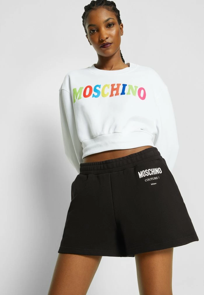 MOSCHINO INSTITUTIONAL LOGOS - Shorts - Black 7 MOSCHINO INSTITUTIONAL LOGOS - Shorts - Black - Image 7