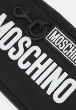 MOSCHINO RECYCLE UNISEX - Wash Bag - Fantasy White 11 MOSCHINO RECYCLE UNISEX - Wash Bag - Fantasy White -MOSCHINO SHOP a9682dc9d2494695aa2b7d3013e0bc69