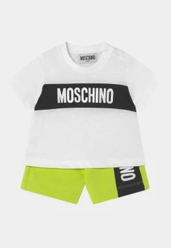 MOSCHINO SET UNISEX - Shorts - White/lime