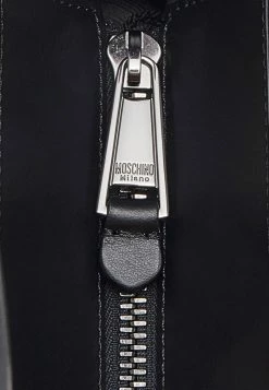 MOSCHINO ILLUSTRATED ANIMALS UNISEX - Tote Bag - Multi-coloured 12 MOSCHINO ILLUSTRATED ANIMALS UNISEX - Tote Bag - Multi-coloured -MOSCHINO SHOP ad3302d6747f42869106fd7aa235fb15