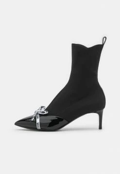 MOSCHINO Classic Ankle Boots - Nero