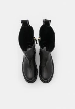 MOSCHINO Boots - Nero -MOSCHINO SHOP b5d5dfe5c9074b6f8ee25f1a06d29783