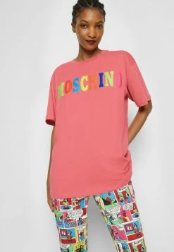 MOSCHINO LOGO - Print T-shirt - Fucsia -MOSCHINO SHOP b853e1c30c4746b3baa0e1a56b13eca2