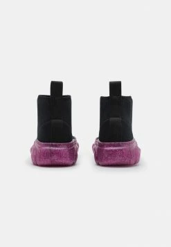 MOSCHINO High-top Trainers - Black -MOSCHINO SHOP b97704c51c784f1cb90ea314861ebb9e