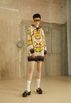 MOSCHINO MILITARY TEDDY SCARF - Day Dress - Fantasy Ivory