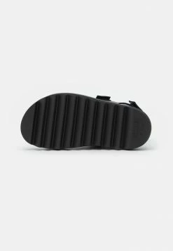 MOSCHINO Sandals - Nero -MOSCHINO SHOP bf9d3acedc6f49949a5437310cb13cee