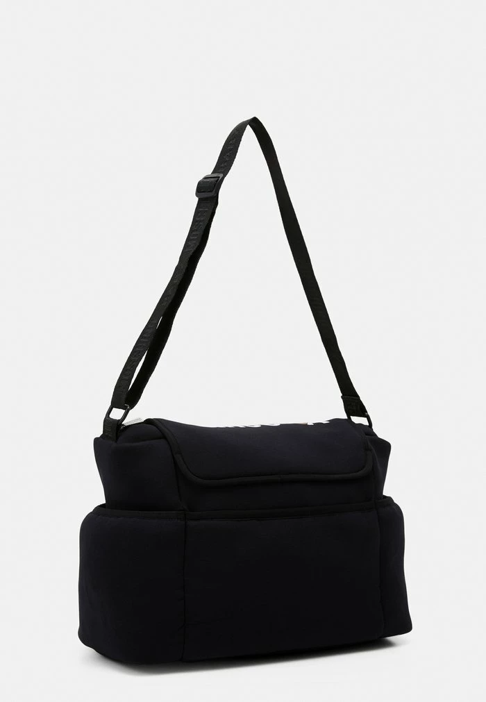 MOSCHINO BABY CHANGING BAG WITH MAT UNISEX - Baby Changing Bag - Black 2 MOSCHINO BABY CHANGING BAG WITH MAT UNISEX - Baby Changing Bag - Black - Image 2