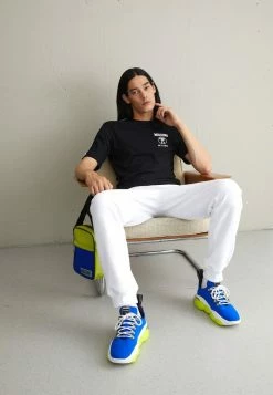 MOSCHINO Print T-shirt - Fantasy Black