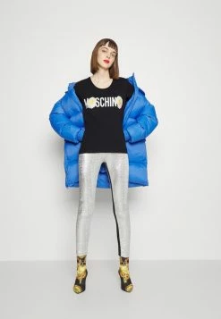 MOSCHINO ALL OVER EGG - Basic T-shirt - Fantasy Black -MOSCHINO SHOP c667b638e8f94bc1a4f74cce2ad7220a